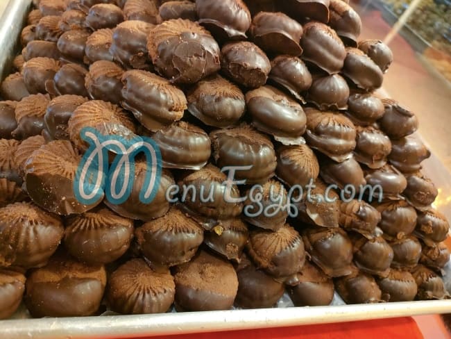 LA CIGALE PASTRY menu 8